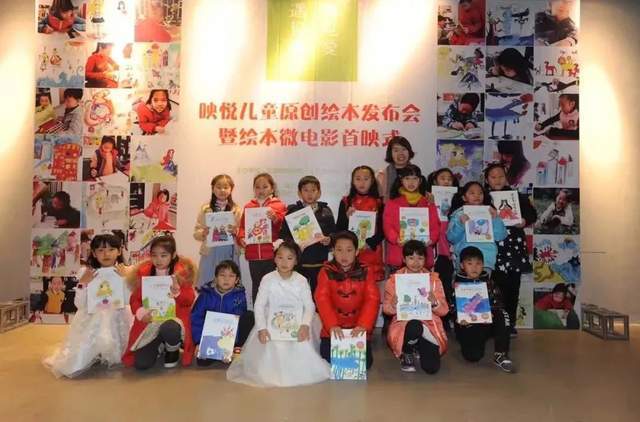 曇華林文化創意產業集聚區綜合黨委十件實事 之電影客廳 云曰書館