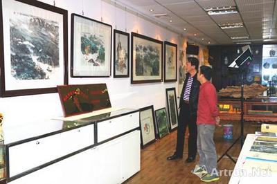 2016張善平“道法自然”書畫收藏展今日隆重開展_名家典藏藝術網 - 藝術品投資收藏 | 文化傳播 | 藝術品拍賣 | 大型主題活動的策劃和運作 | 名家宣傳推廣 - 武漢名家典藏文化藝術傳播